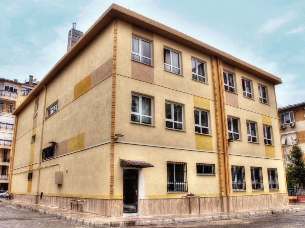 Kadıköy Mustafa Aykın İlk Öğretim Okulu 3