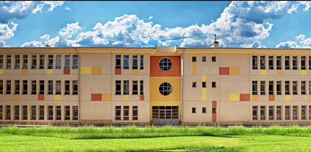Maltepe Suzan Ahmet Yalkın İlköğretim Okulu 2